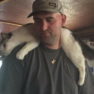 Meet your Posher, Cameron